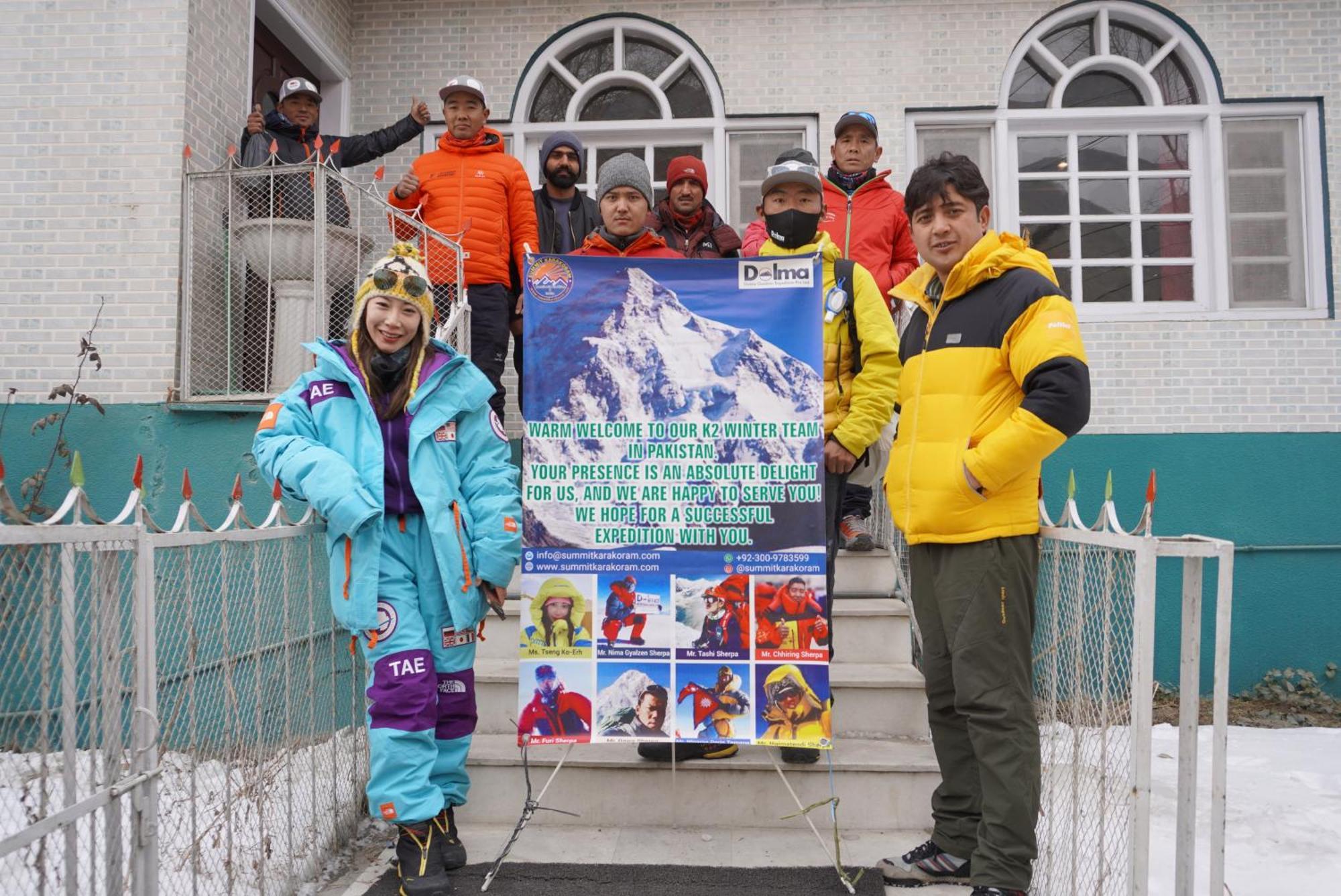 Hotel Dewanekhas Skardu Kültér fotó