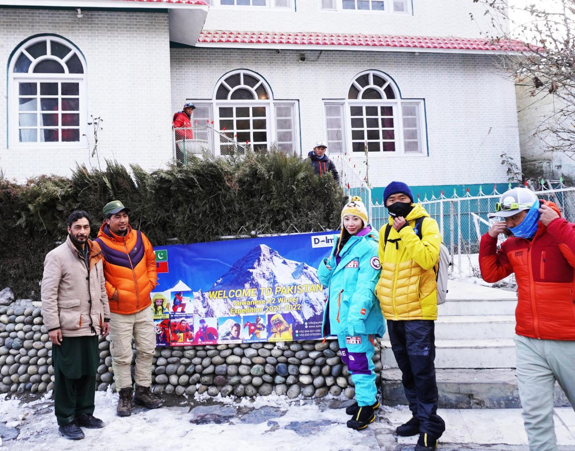 Hotel Dewanekhas Skardu Kültér fotó
