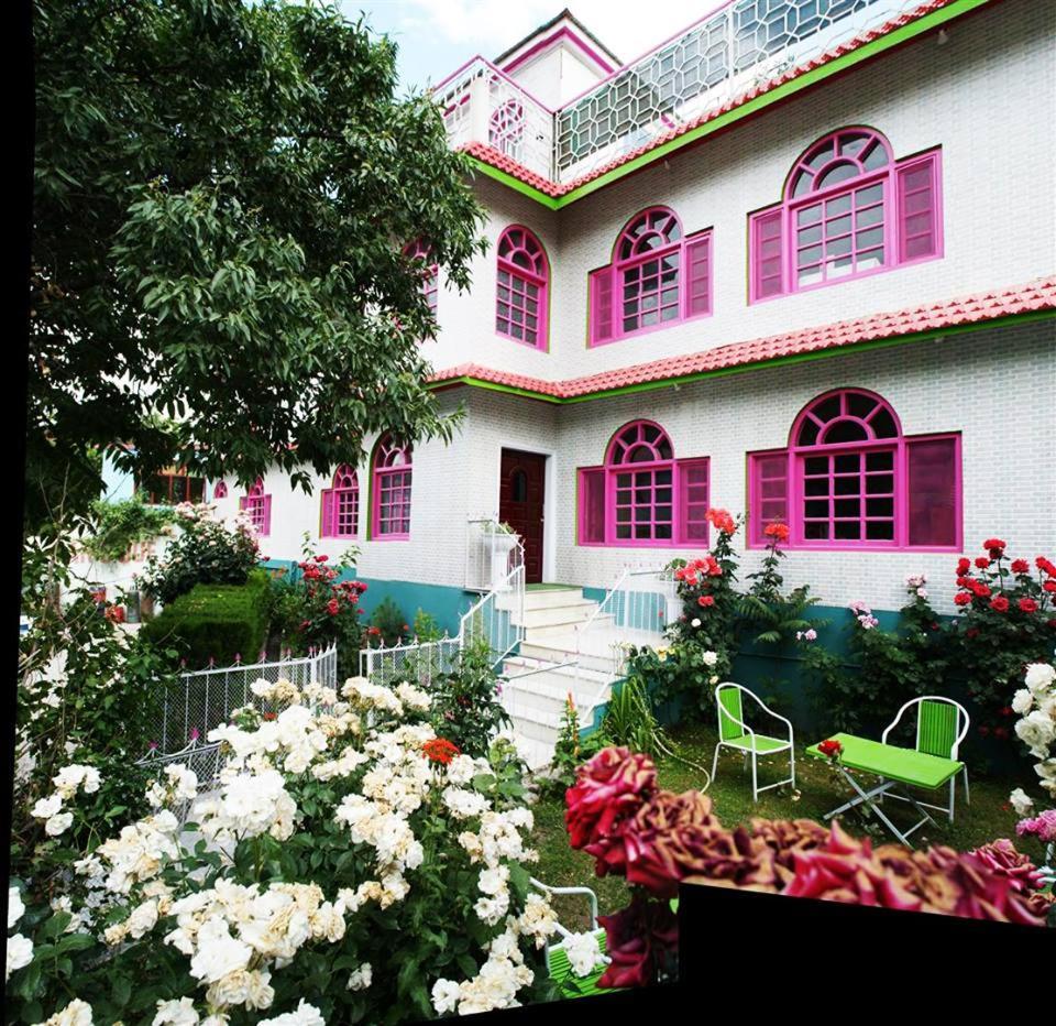 Hotel Dewanekhas Skardu Kültér fotó
