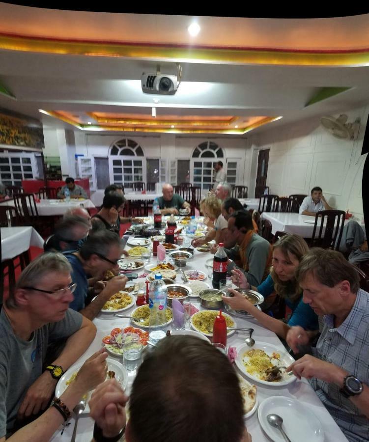 Hotel Dewanekhas Skardu Kültér fotó