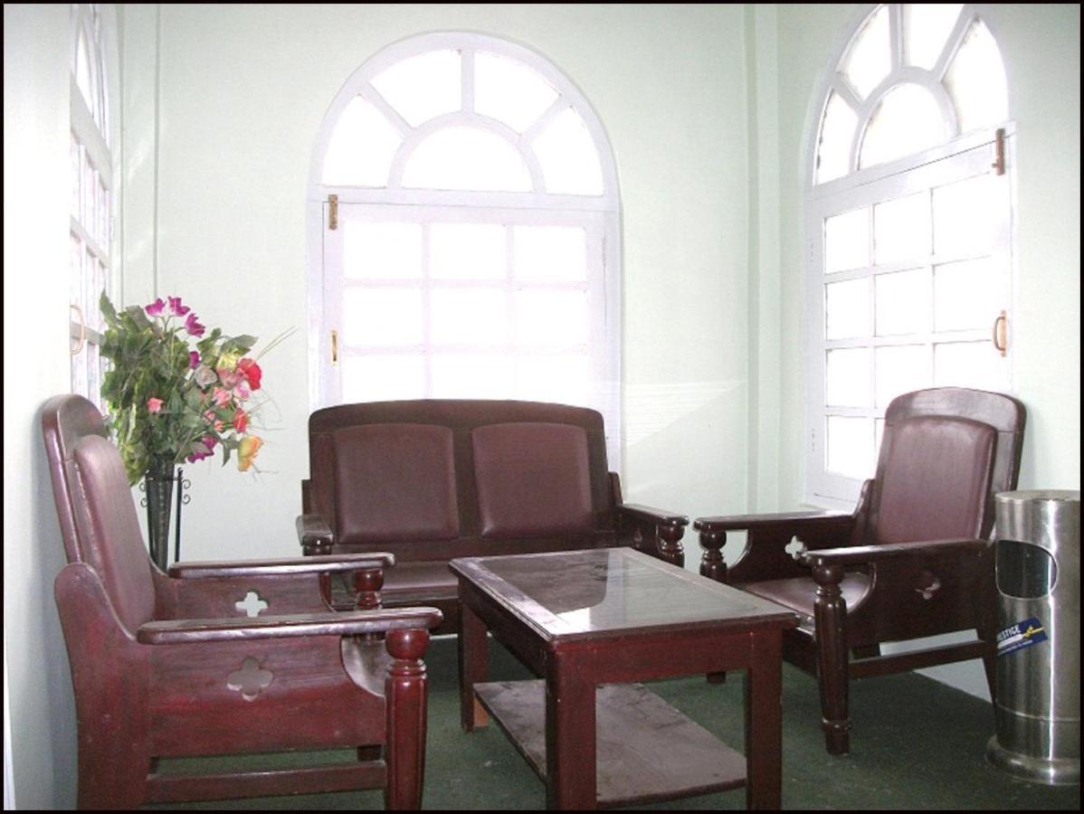 Hotel Dewanekhas Skardu Kültér fotó