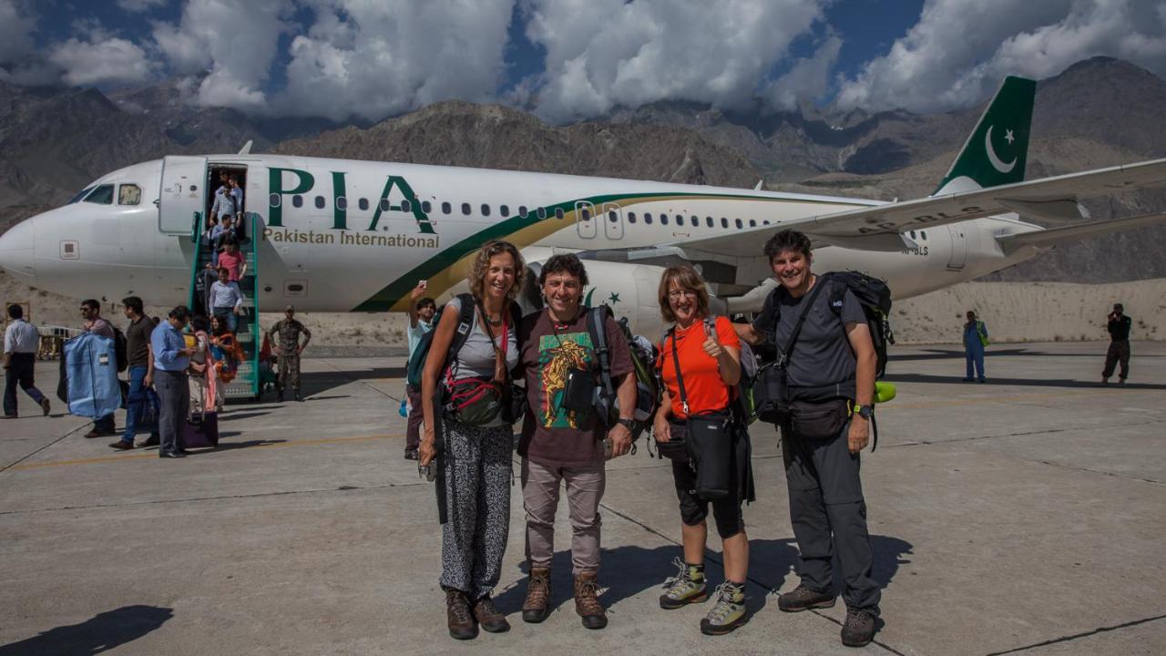 Hotel Dewanekhas Skardu Kültér fotó