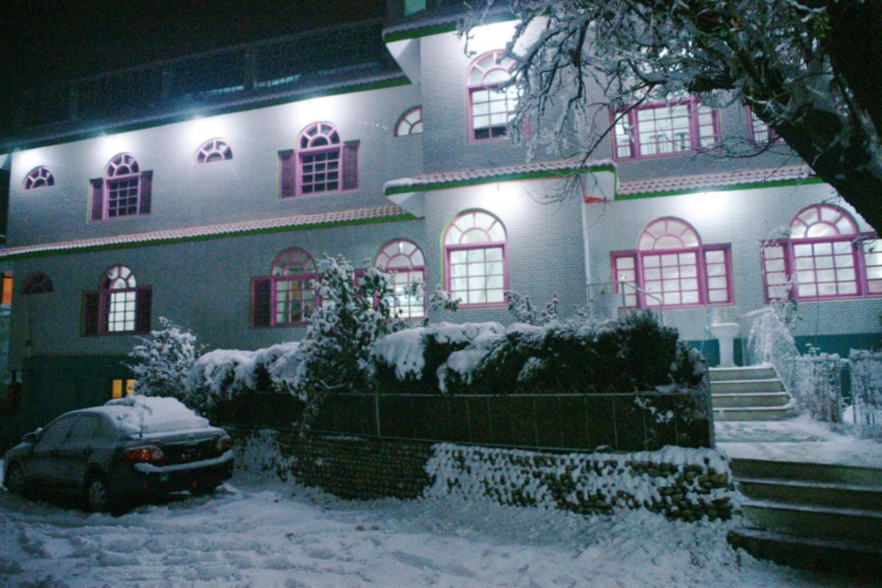 Hotel Dewanekhas Skardu Kültér fotó