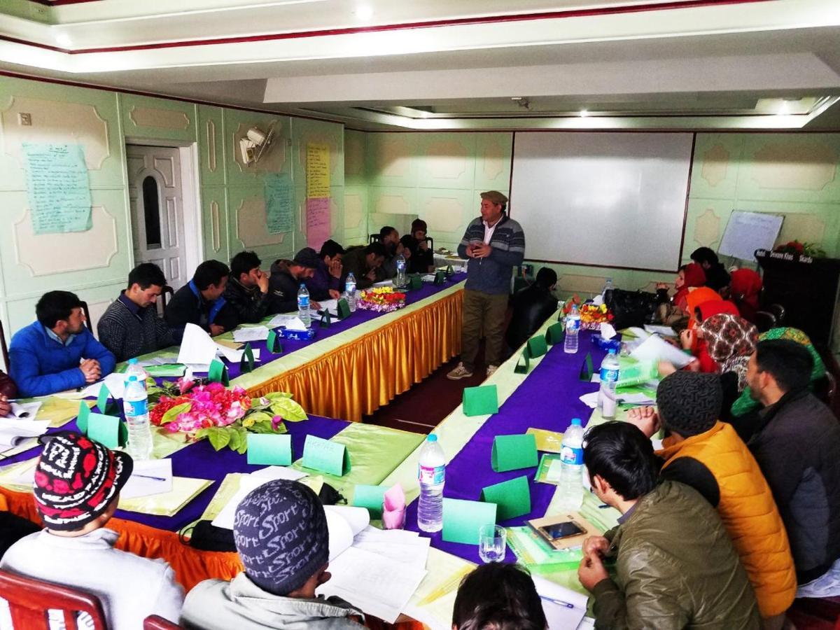 Hotel Dewanekhas Skardu Kültér fotó