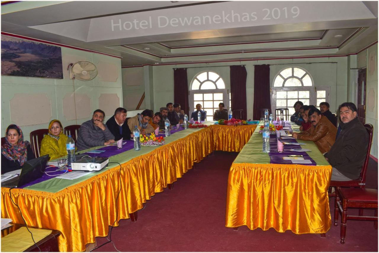 Hotel Dewanekhas Skardu Kültér fotó