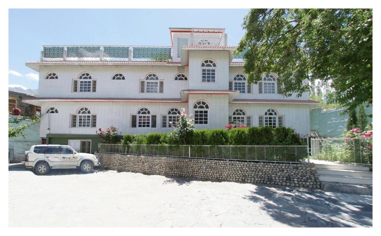 Hotel Dewanekhas Skardu Kültér fotó